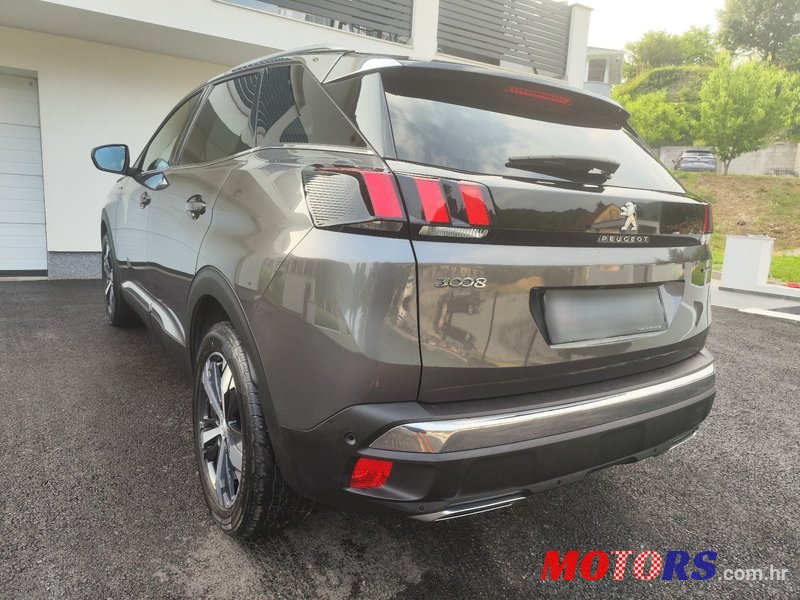 2018' Peugeot 3008 1,6 Bluehdi photo #6