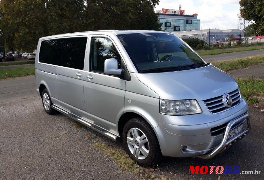 2006' Volkswagen Caravelle 2,5 Tdi Dmr photo #1