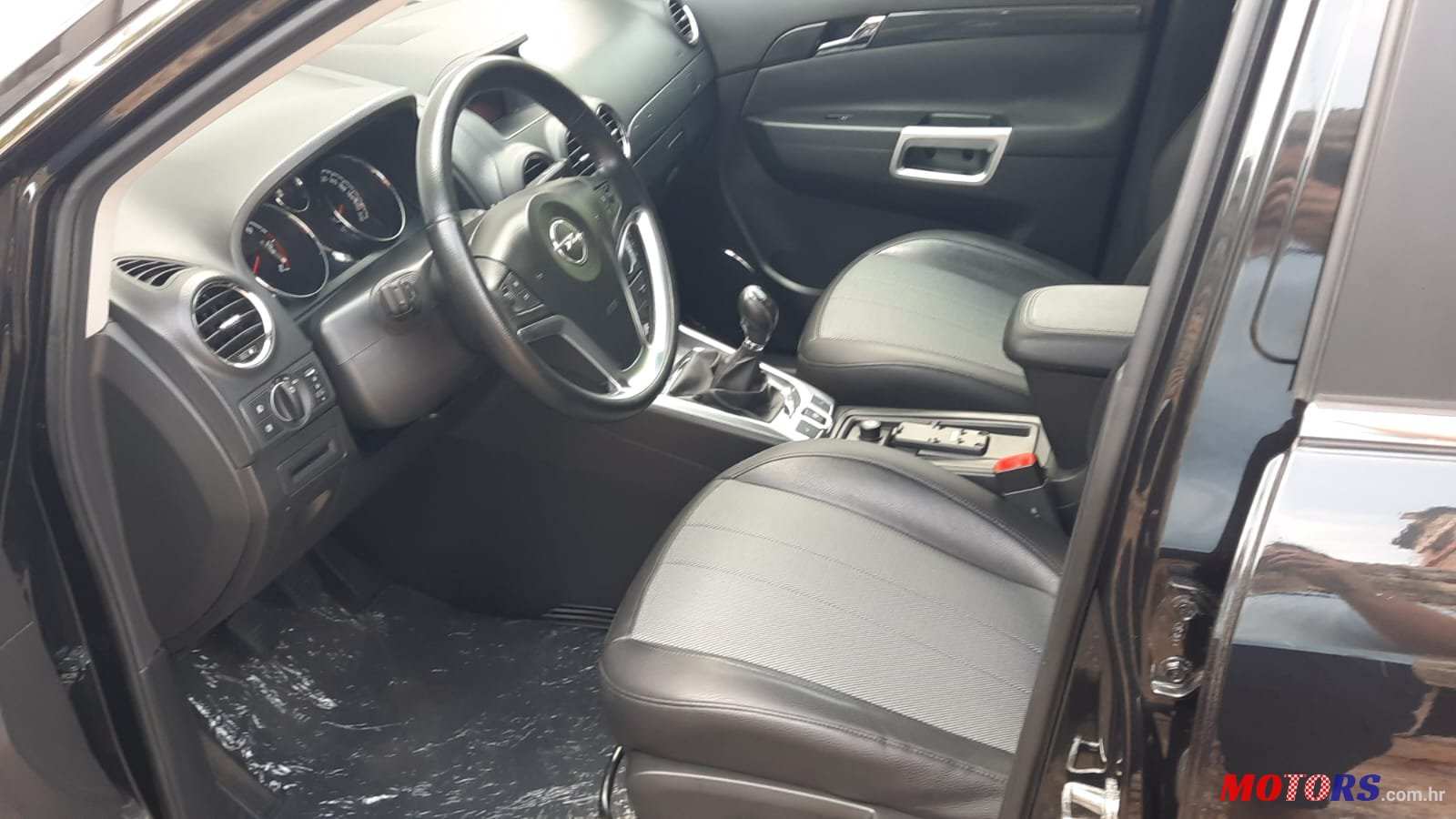 2011' Opel Antara AWD 2,2 CDTI; 4x4 photo #5