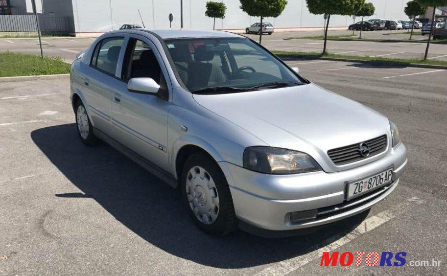 2003' Opel Astra 1,7 Dt photo #2