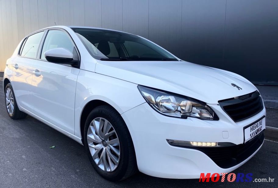 2015' Peugeot 308 1,6 Bluehdi photo #1