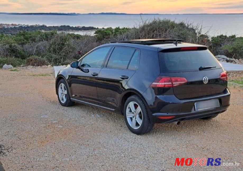 2016' Volkswagen Golf 7 1,6 Tdi Bmt photo #3