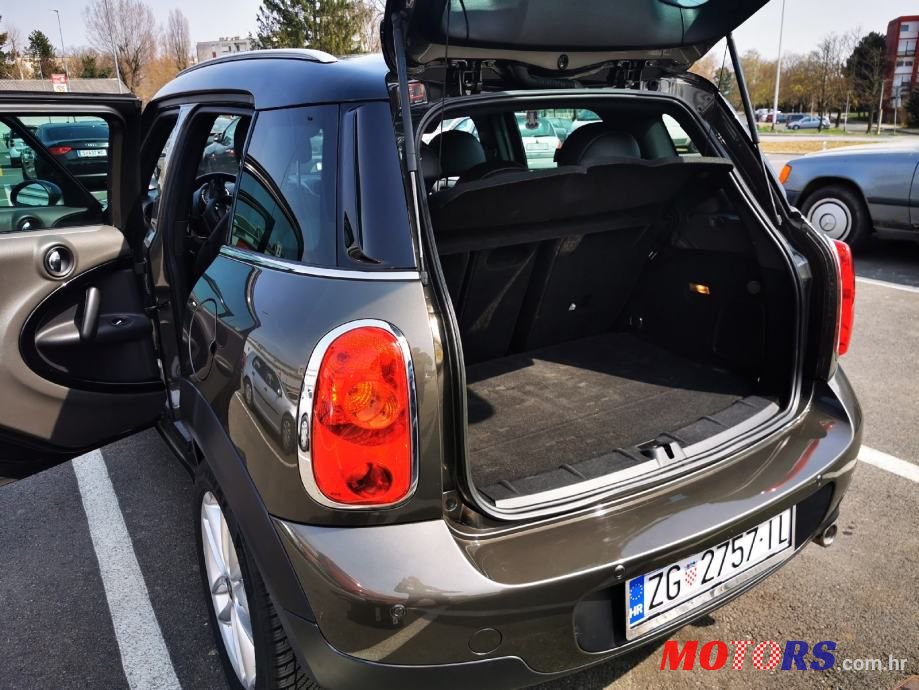 2011' MINI Countryman 2,0 photo #1