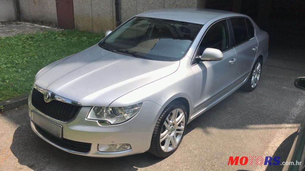 2012' Skoda Superb 2,0 Tdi photo #1