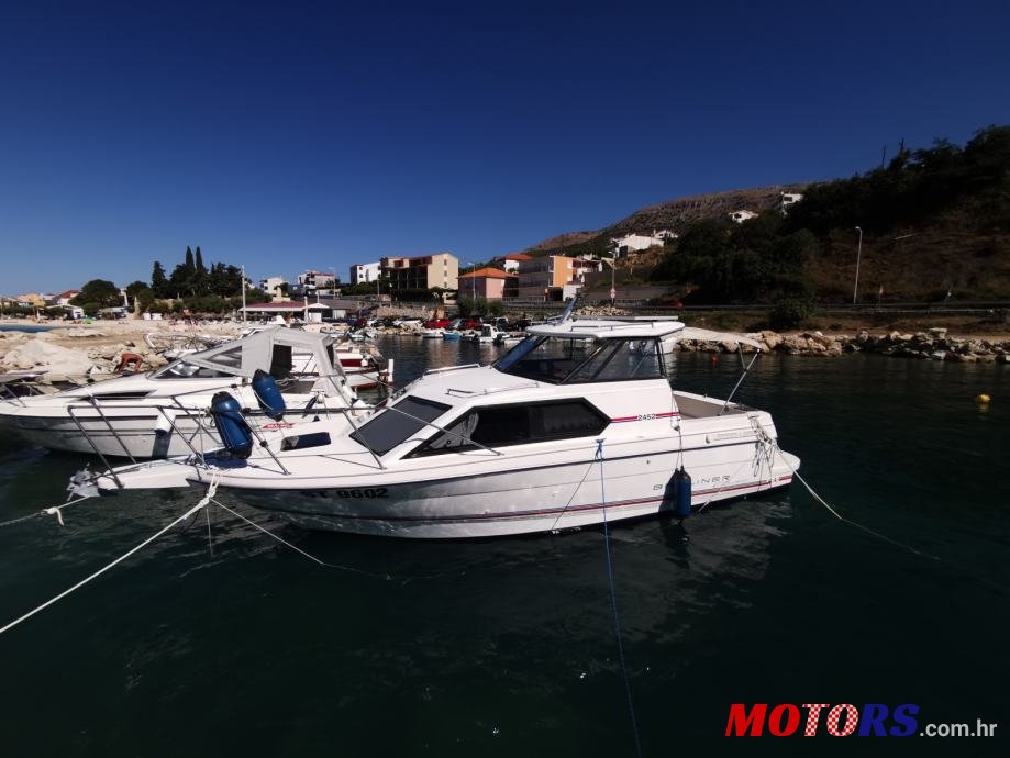 1994' Bayliner 2452 photo #1