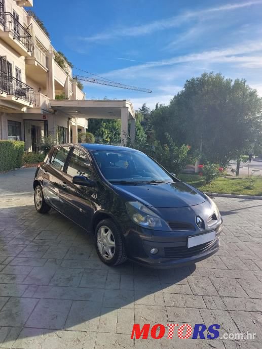 2007' Renault Clio 1,5 Dci photo #3