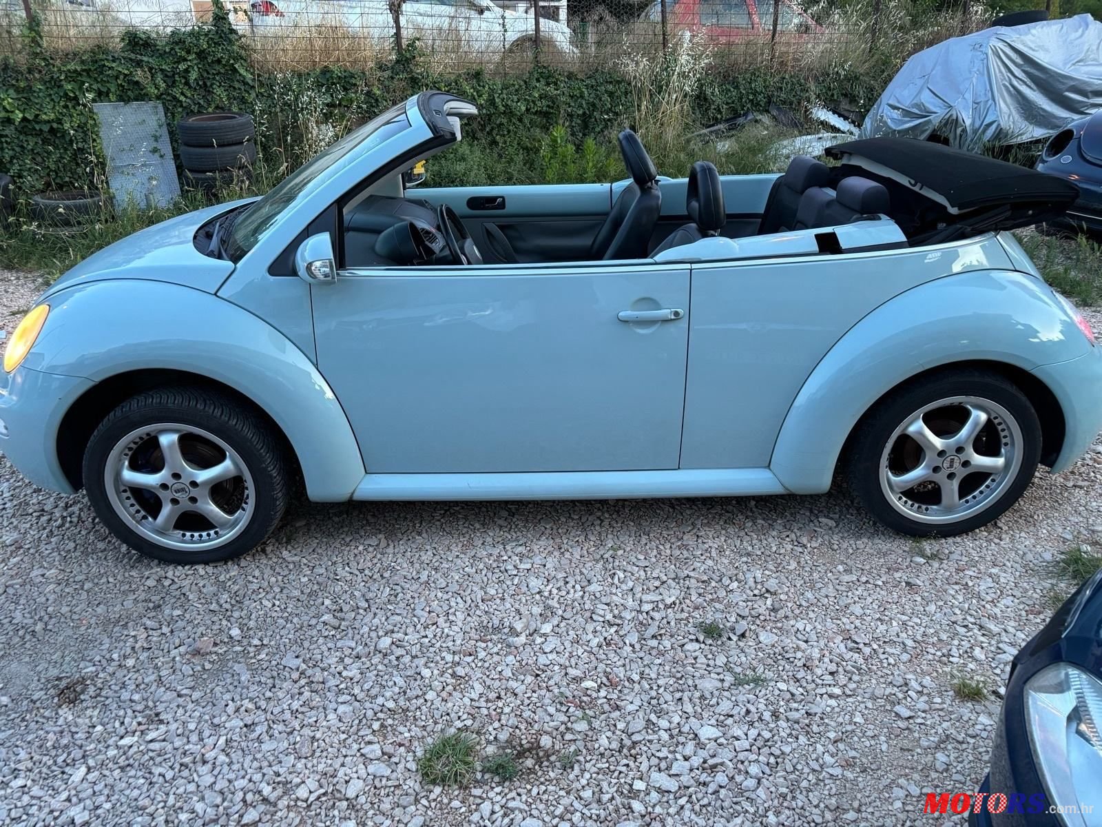 2003' Volkswagen Beetle 1,4 photo #2