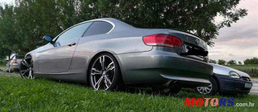 2007' BMW Serija 3 325Ci photo #3