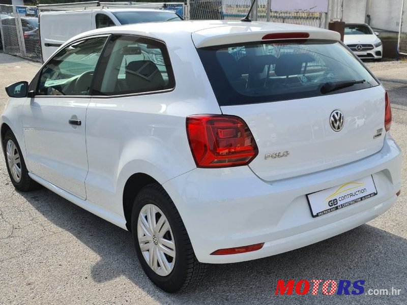 2014' Volkswagen Polo 1,4 Tdi Bmt photo #3