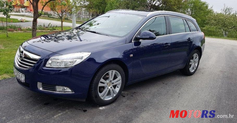 2013' Opel Insignia Karavan photo #2