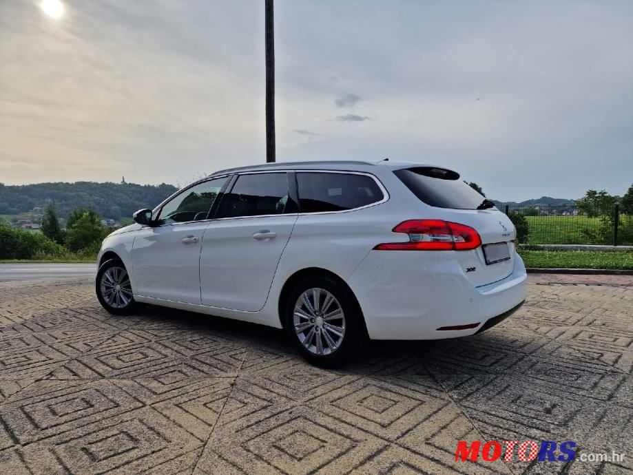 2020' Peugeot 308 Sw photo #6