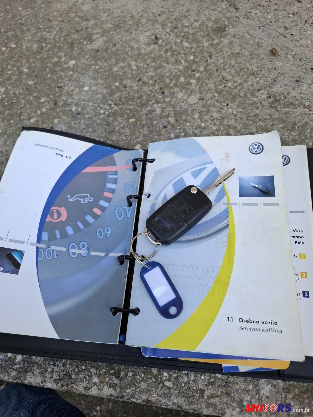 2004' Volkswagen Polo photo #3