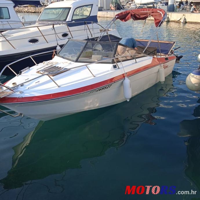 2001' Yamaha photo #1