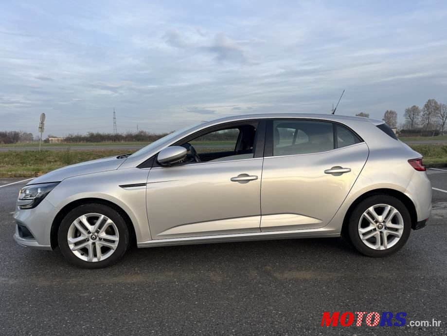 2019' Renault Megane Blue Dci 95 photo #6