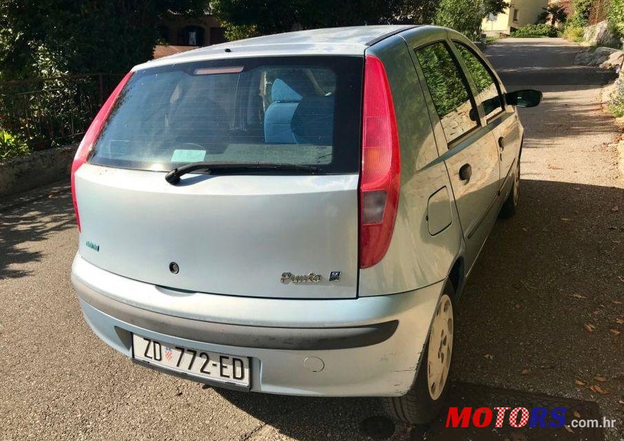 2001' Fiat Punto 1,2 Sx photo #2