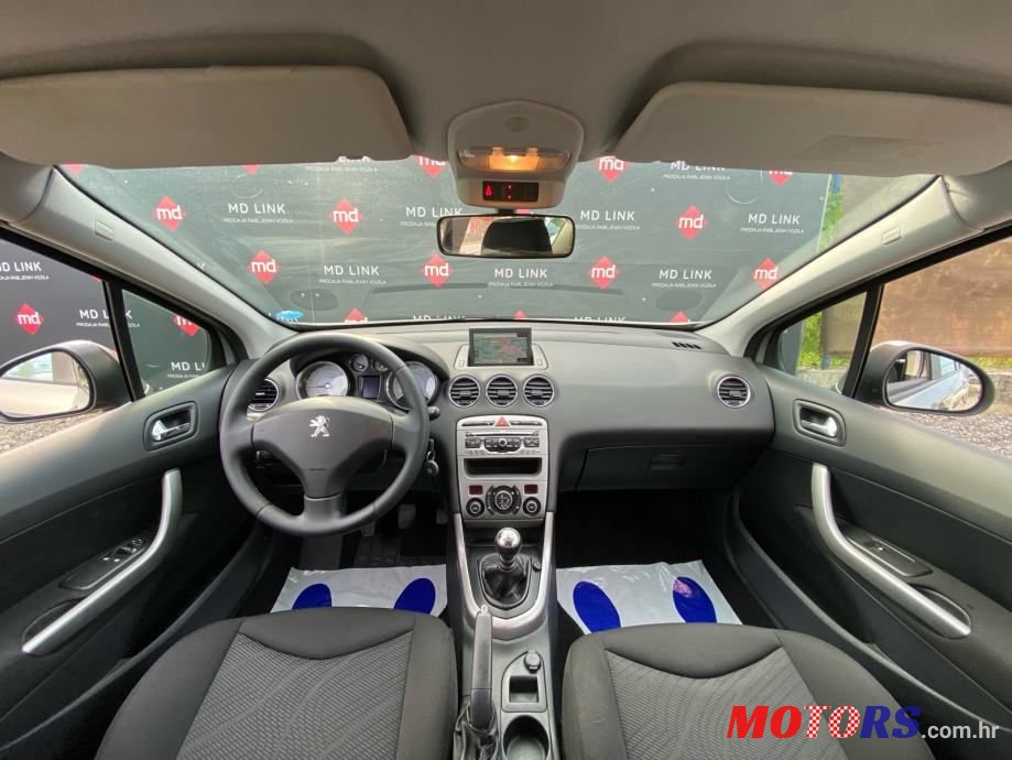 2012' Peugeot 308 Sw photo #6