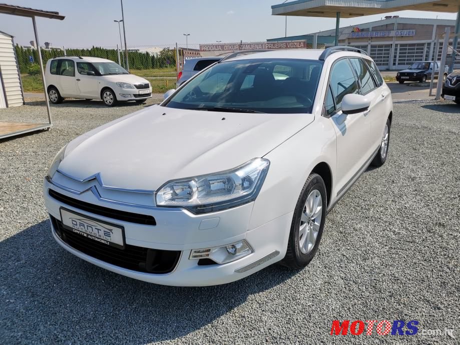 2011' Citroen C5 Break photo #1