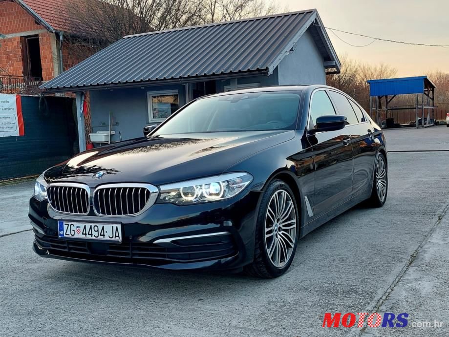 2017' BMW Serija 5 520D photo #2