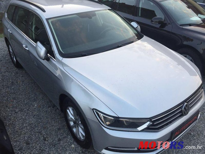 2015' Volkswagen Passat Variant photo #2