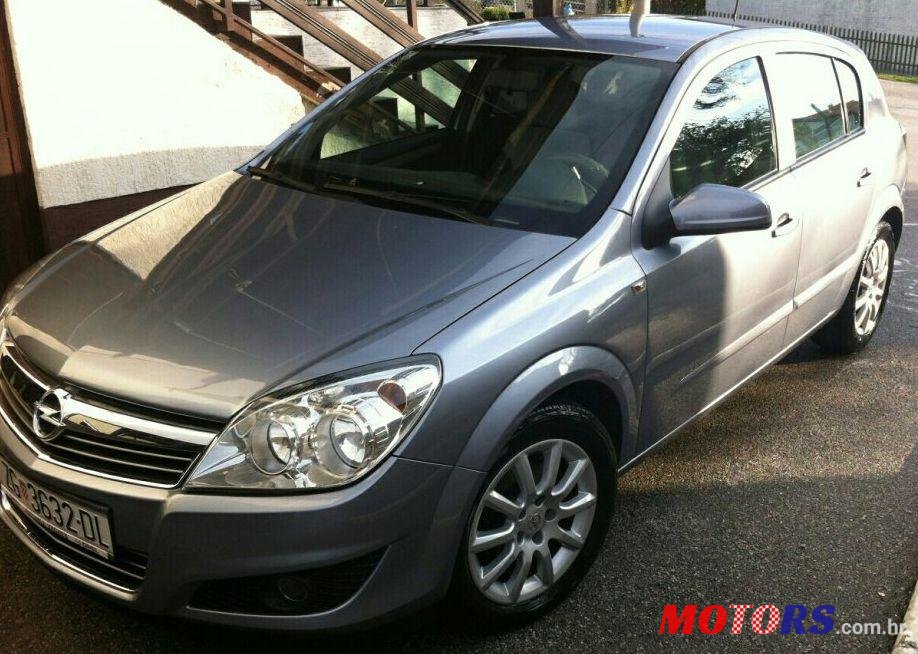 2008' Opel Astra 1,7 Cdti photo #2
