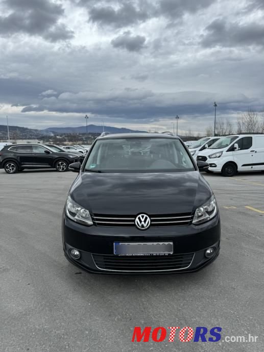 2012' Volkswagen Touran 1,6 Tdi photo #2