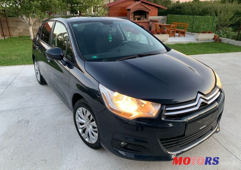 2011' Citroen C4 1,6 Vti photo #1