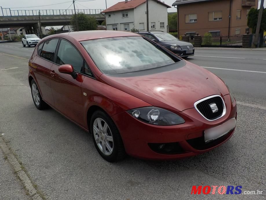 2006' SEAT Leon photo #2