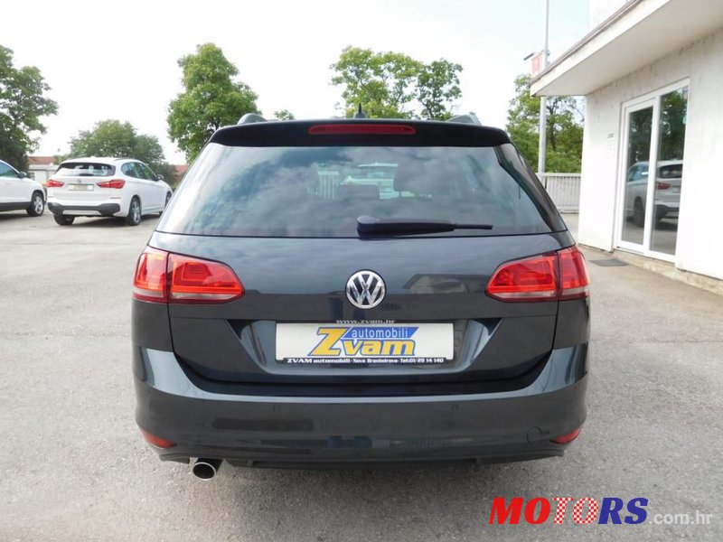 2016' Volkswagen Golf 7 Variant photo #6