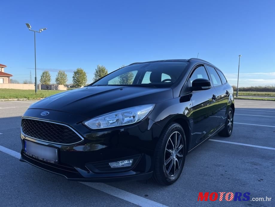 2015' Ford Focus Karavan photo #5