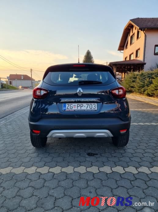 2017' Renault Captur photo #6
