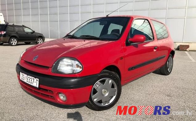 2000' Renault Clio 1,2 photo #1