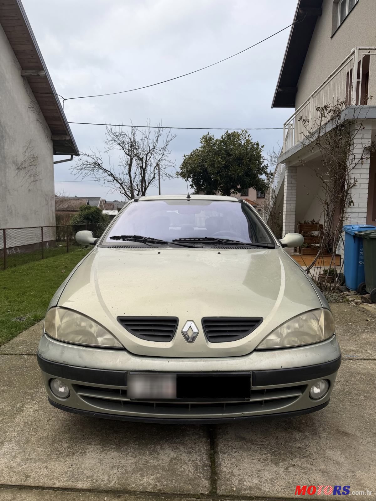 2001' Renault Megane 1,4 16V photo #1