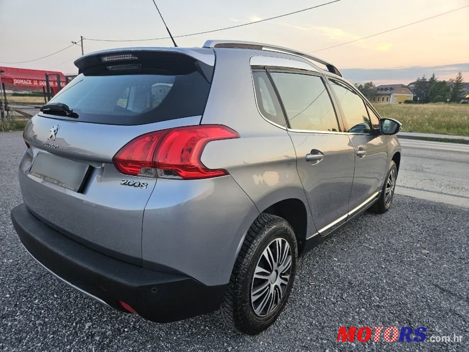 2015' Peugeot 2008 1,6 photo #5