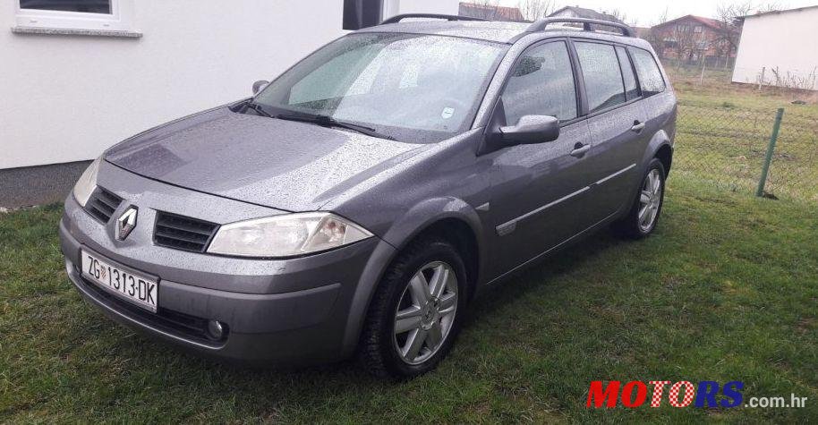 2004' Renault Megane Grandtour photo #2