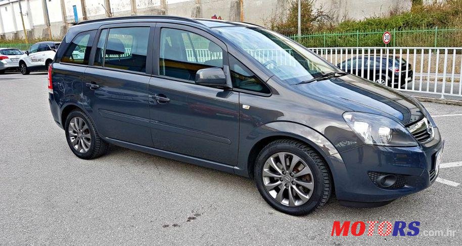 2014' Opel Zafira 1,7 Cdti photo #1