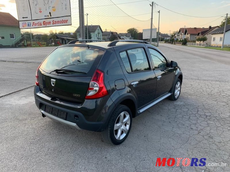 2010' Dacia Sandero 1,5 Dci photo #5