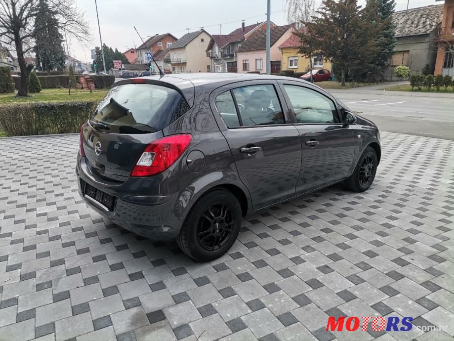 2013' Opel Corsa 1,3 Cdti photo #3