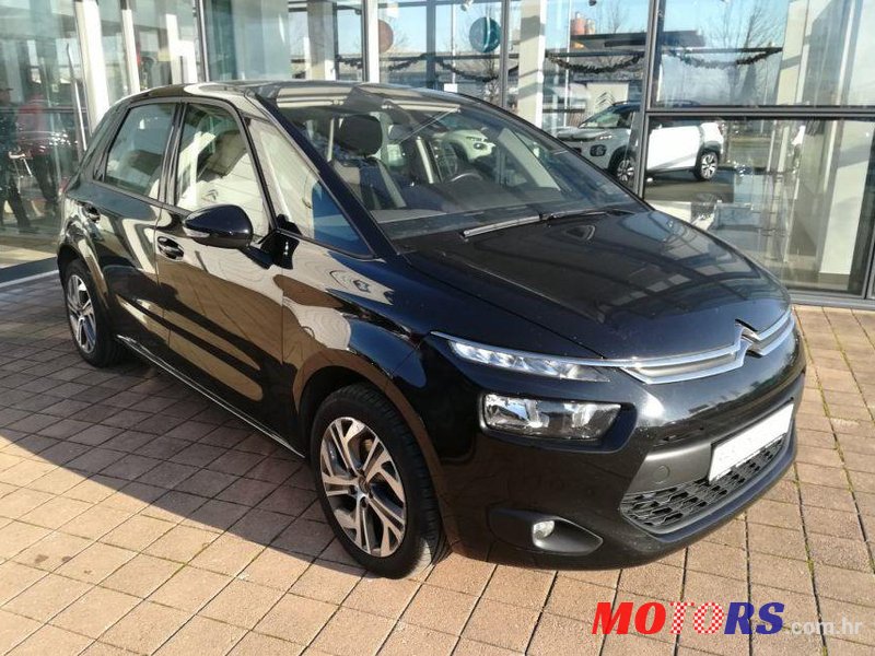 2016' Citroen C4 Picasso 1.6 Hdi photo #1