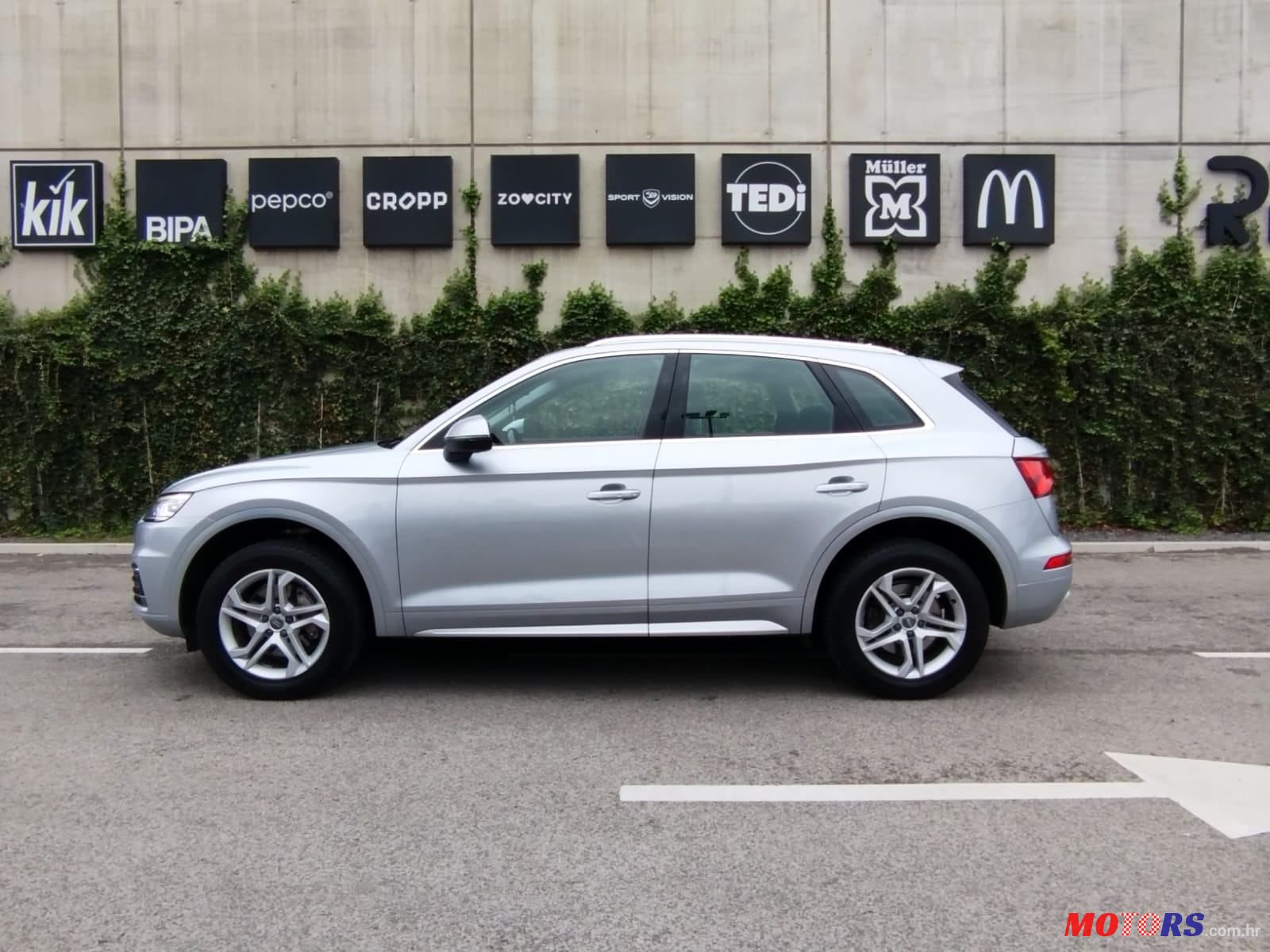 2017' Audi Q5 S-Tronic photo #2