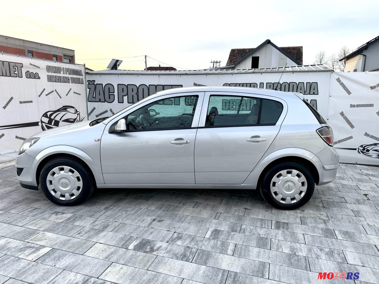 2010' Opel Astra 1,4 photo #4