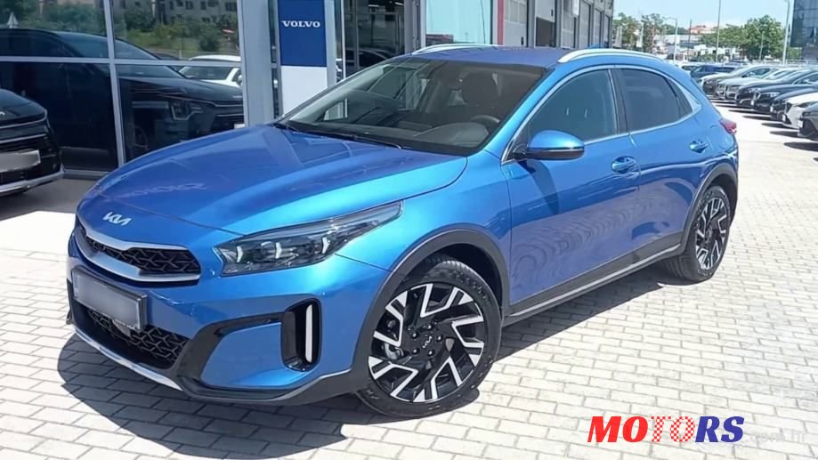 2023' Kia XCeed photo #4