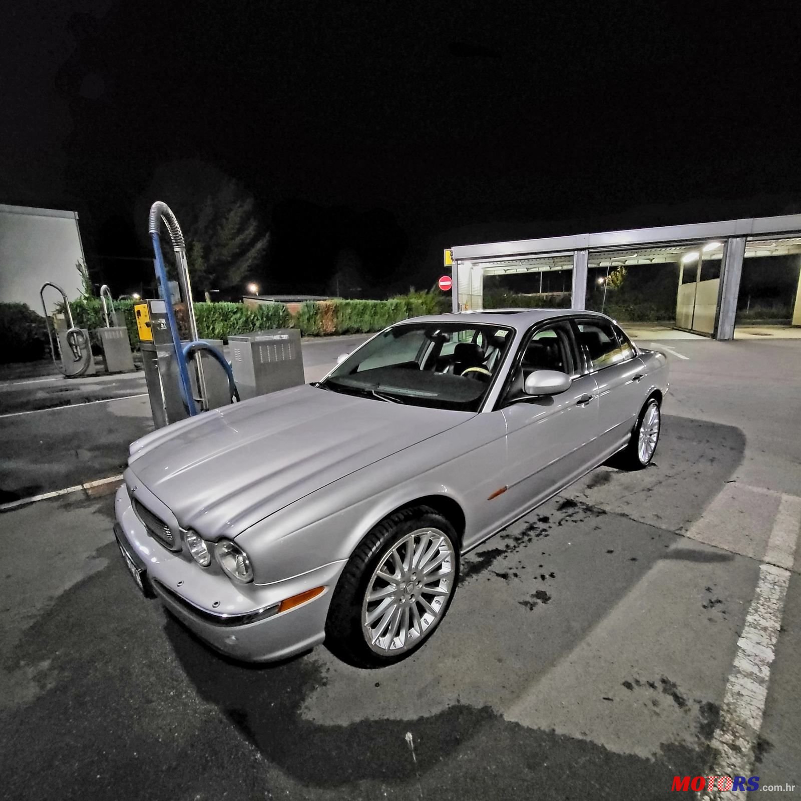 2004' Jaguar XJ 4,2 V8 photo #1