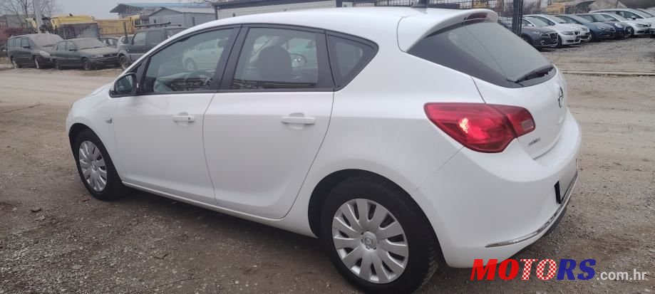 2014' Opel Astra Atestiran photo #4