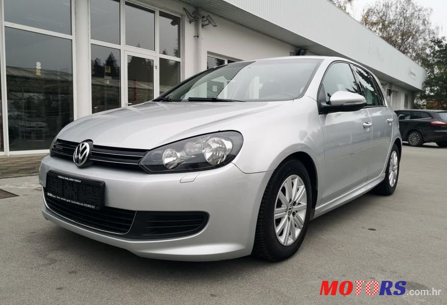 2011' Volkswagen Golf 6 1,6 Tdi photo #1