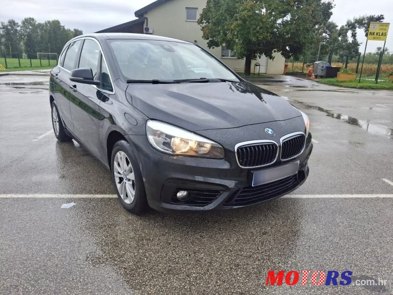 2014' BMW Serija 2 218D photo #5