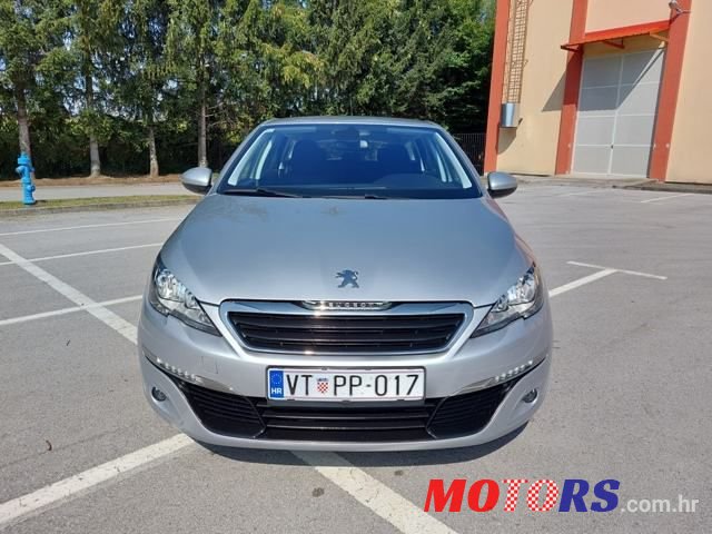 2017' Peugeot 308 Sw photo #2