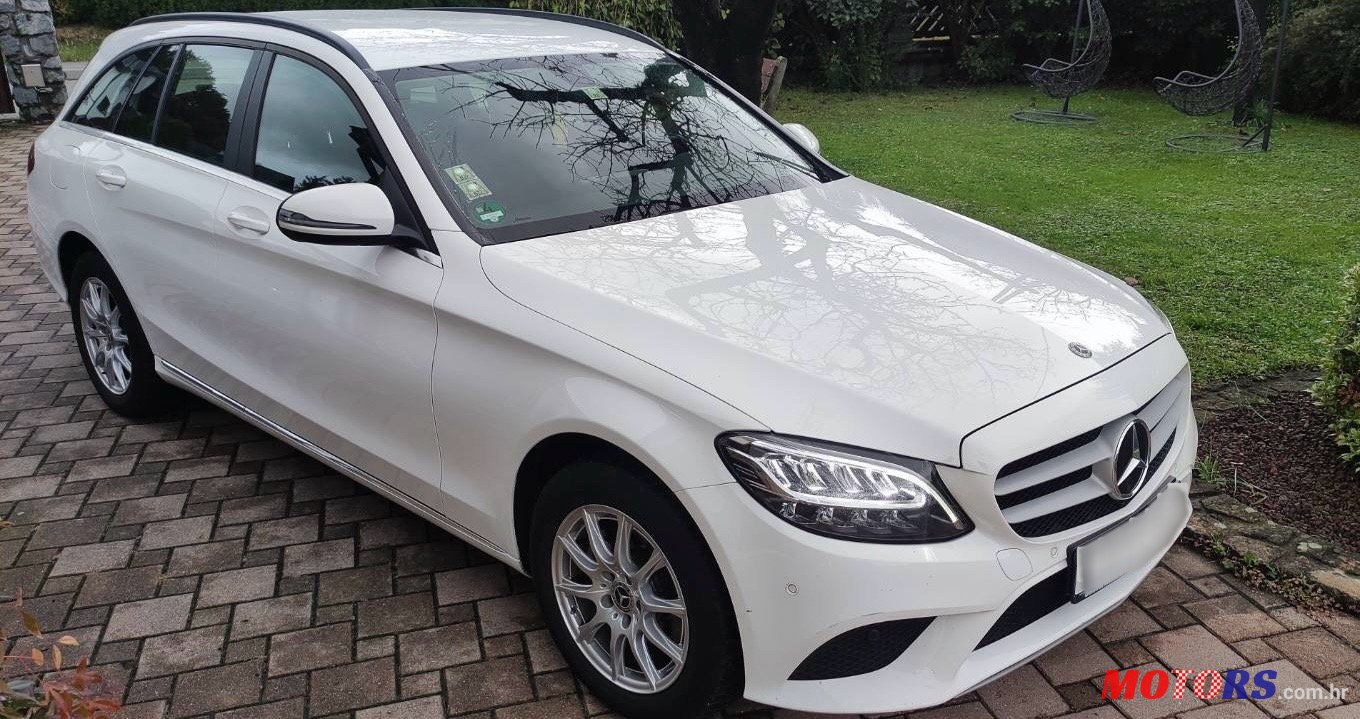 2019' Mercedes-Benz C 180 photo #1
