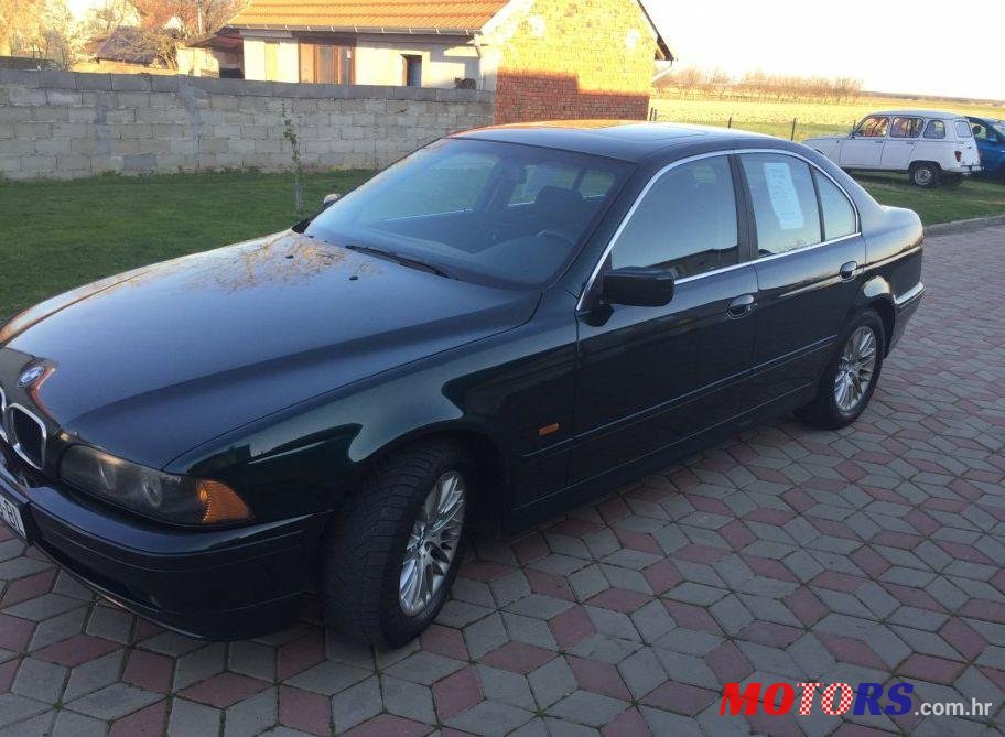 2002' BMW Serija 5 525D photo #1