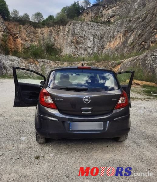 2014' Opel Corsa 1,3 Cdti photo #2