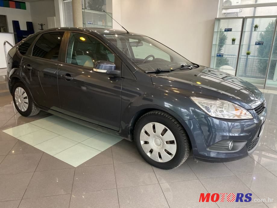 2010' Ford Focus 1,6 photo #4